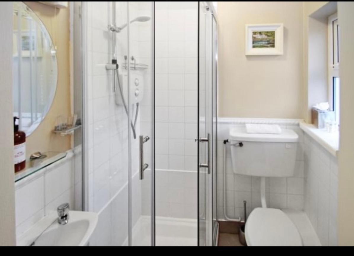 Almara House Bed & Breakfast Galway Bagian luar foto