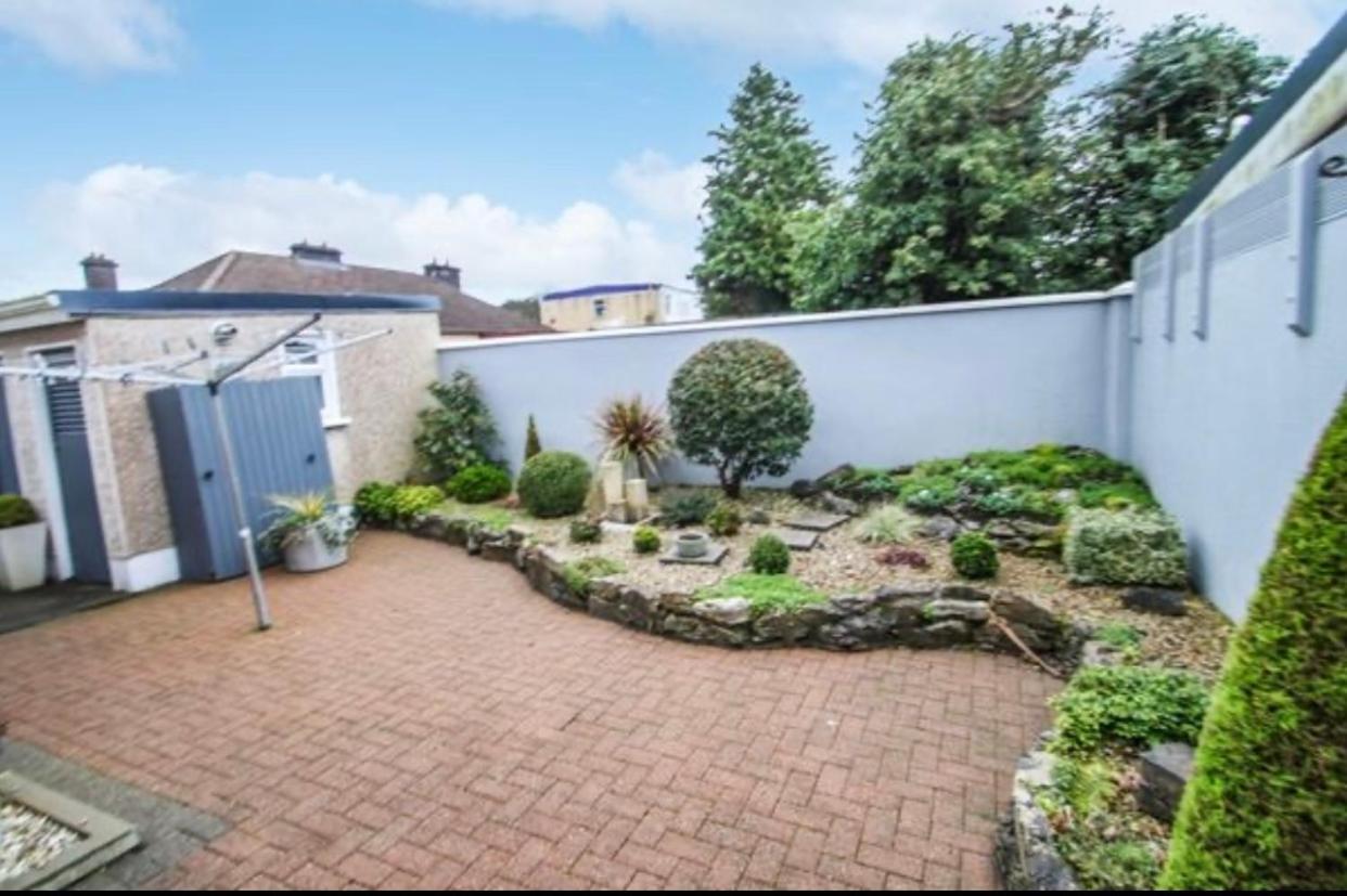 Almara House Bed & Breakfast Galway Bagian luar foto