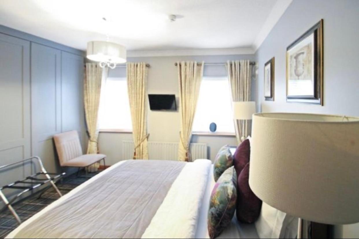 Almara House Bed & Breakfast Galway Bagian luar foto