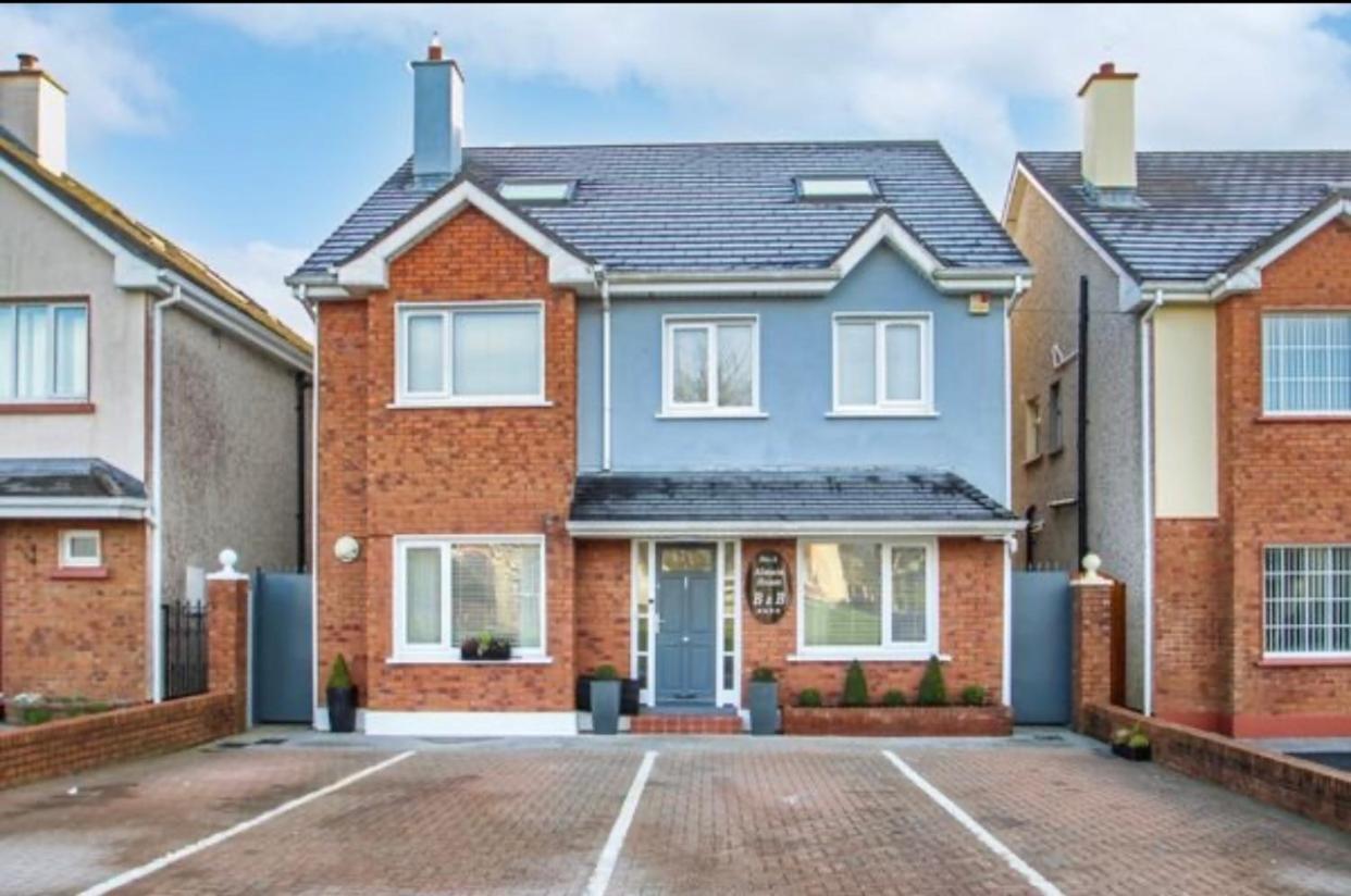 Almara House Bed & Breakfast Galway Bagian luar foto